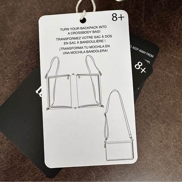 Disney Robin Hood Book Convertible Crossbody Loungefly Bag: NWT - Picture 6 of 16